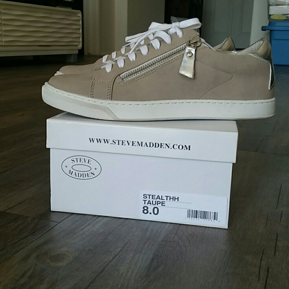 Steve Madden sneakers taupe suede